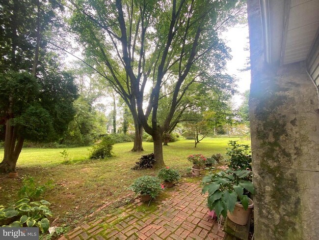 Foto del edificio - 2714 Duncan Rd