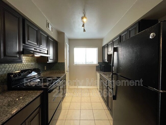 Foto del edificio - 920 W Tony St