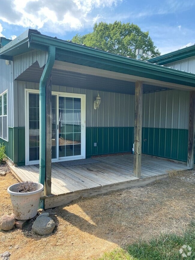 Building Photo - 399 Co Rd 2000