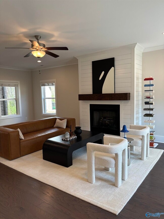 Building Photo - 109 Pitalo St