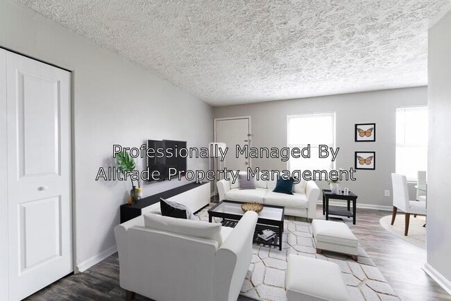 Building Photo - 4918 Cawood Dr