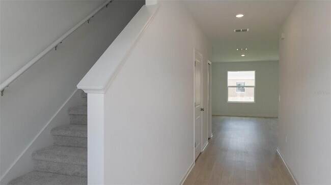 Building Photo - 6433 Domizio Dr
