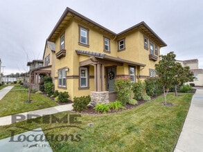 Building Photo - 1553 Bonanza Ln