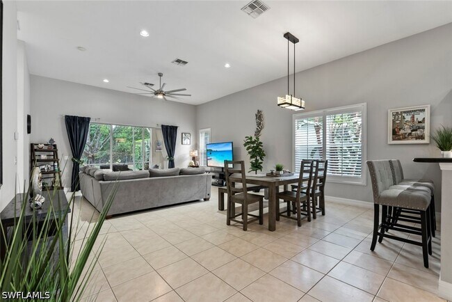 Foto del edificio - 6051 Shallows Way