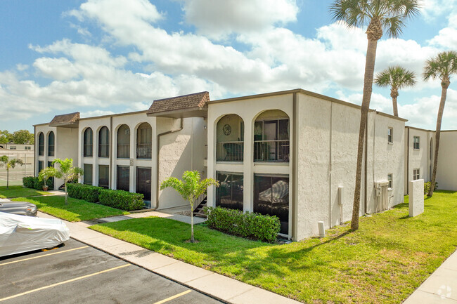 Building Photo - Boulevard Club