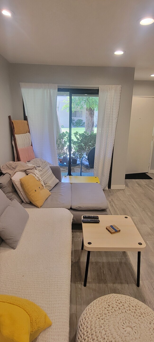Foto del edificio - 2822 N Auburn Cir