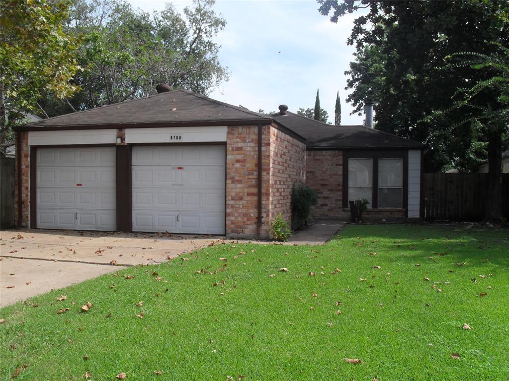 Foto principal - 8703 Kindlewood Dr
