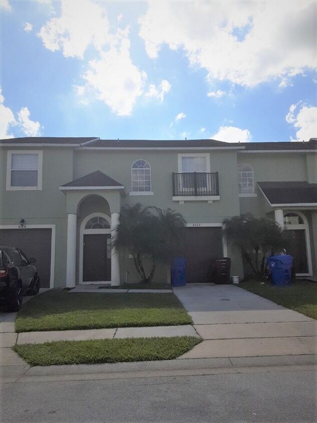 Primary Photo - Townhome in Paradise Cove, Kissimmee