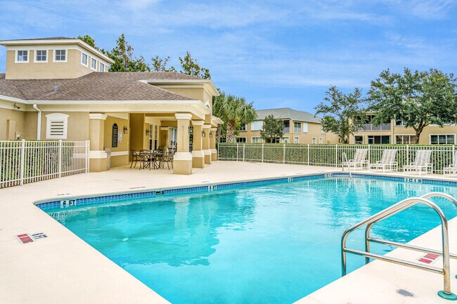 Building Photo - 1403 Hampton Park Ln