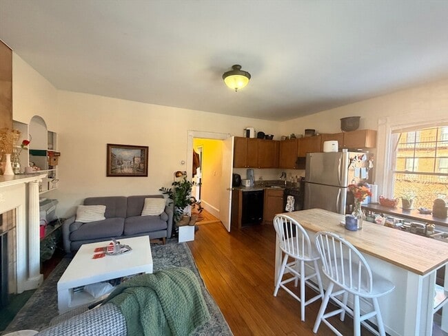 Photo - 2 Symphony Rd Apartment