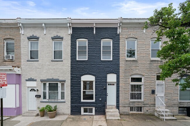 Foto del edificio - 2427 Ashland Ave