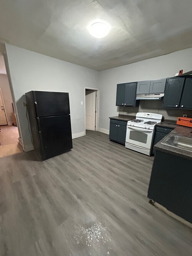 Foto del edificio - 2728 W Oakdale St