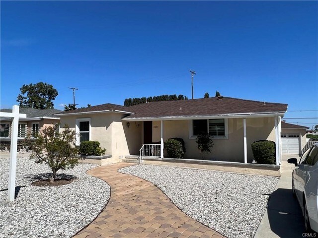 Primary Photo - 2388 Hathaway Ave