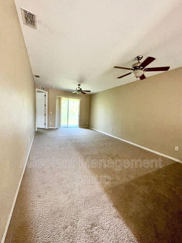 Foto del edificio - 14202 Indian Creek Dr