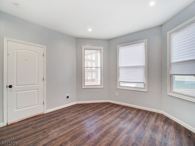 Foto del edificio - 209 N 4th St