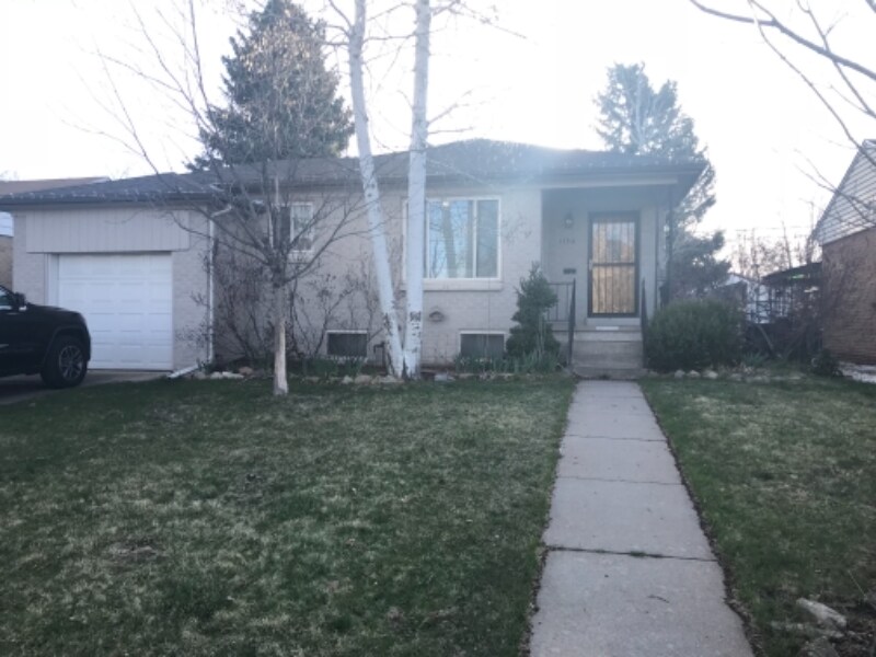 Foto principal - 1150 S Jackson St
