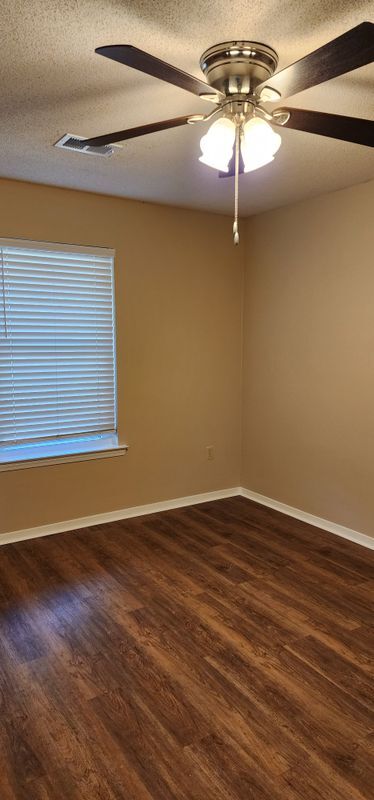 Foto del edificio - 3725 Pembrook Cove