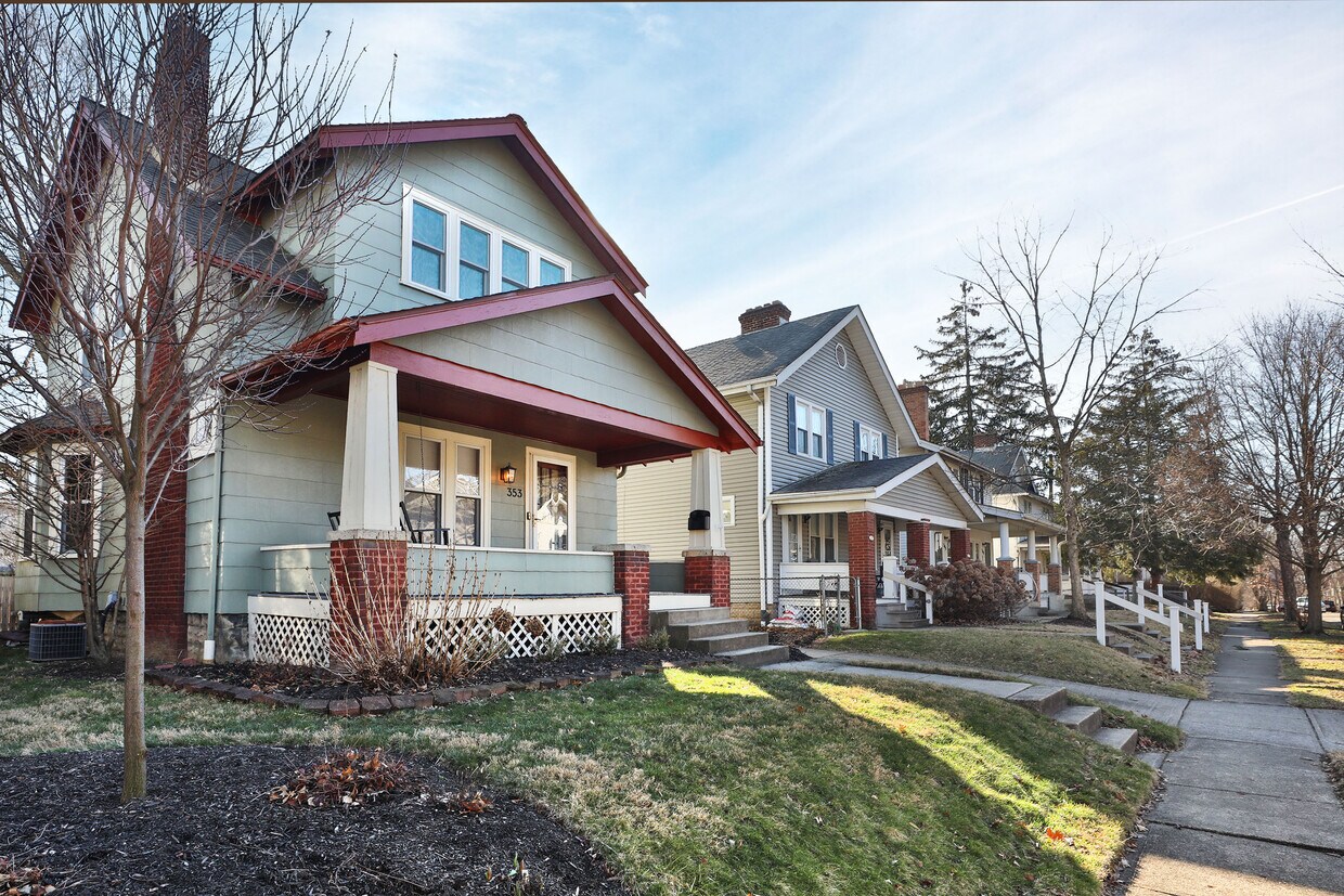 Primary Photo - 353 E Kelso Rd