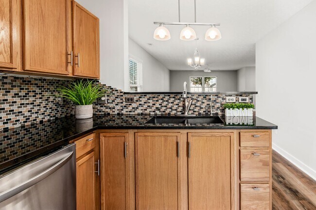 Salpicadero + nuevas luminarias - 135 Hancock St