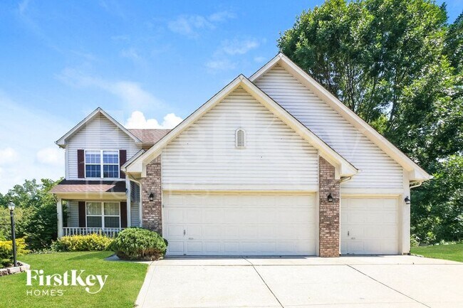 Foto del edificio - 740 Speedway Woods Dr