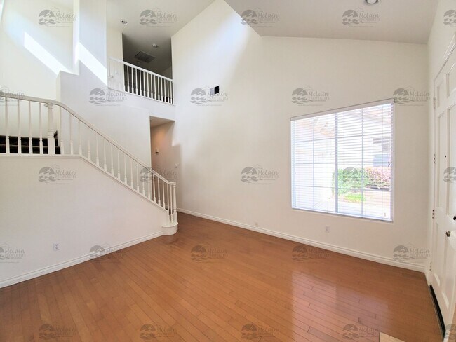 Building Photo - 3 BD/2.5BA, Two Story Home in Carlsbad