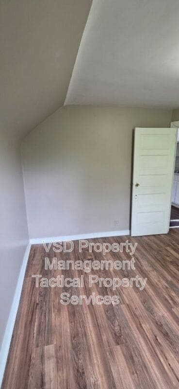 Foto del edificio - 3408 E 140th St