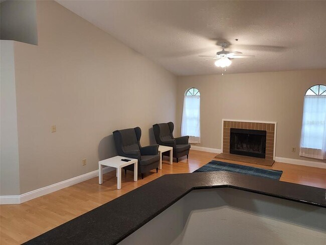 Building Photo - 11816 Skylake Pl