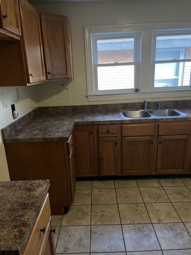 Foto del edificio - Updated 2 bedroom, 1 bathroom home