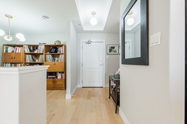 Building Photo - 5839 Cunard St