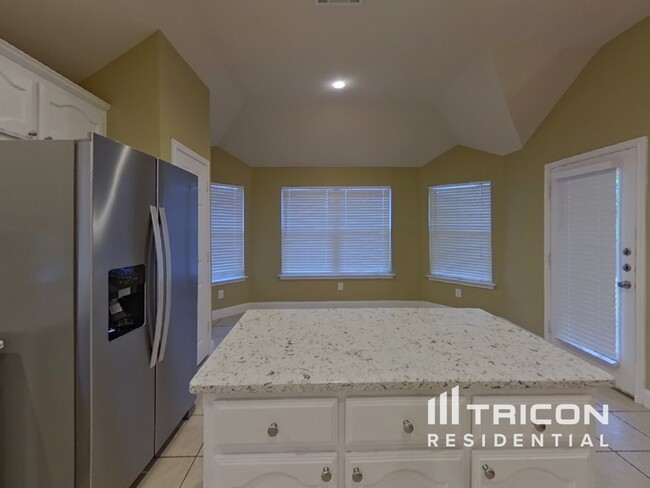 Foto del edificio - 515 Crownpoint Ln