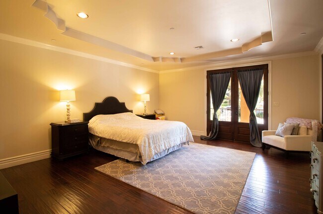 Foto del edificio - 14339 Valley Vista Blvd