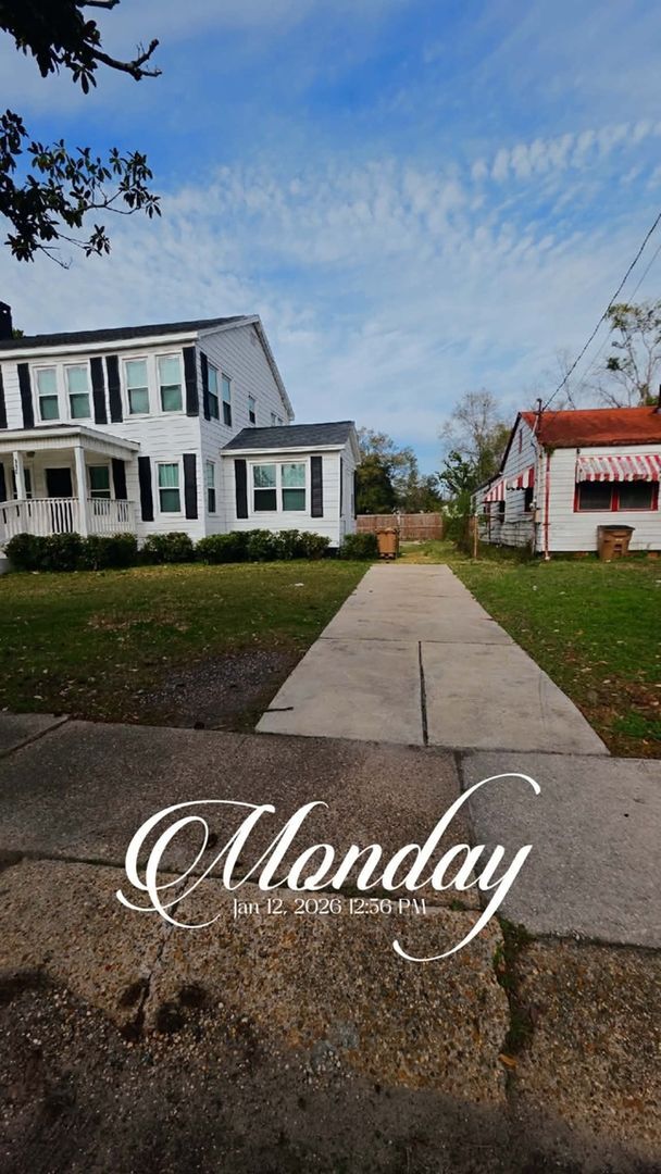 Building Photo - Spacious 4BR House in Mobile