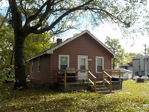 Building Photo - 3431 Liverpool Rd