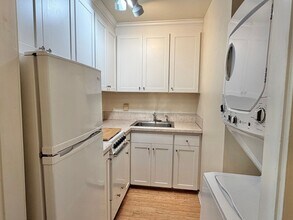 Building Photo - 2711 4th Ave N