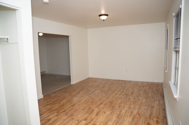 Foto del edificio - 53 E Summit St