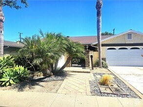 Building Photo - 6961 Brunswick Dr