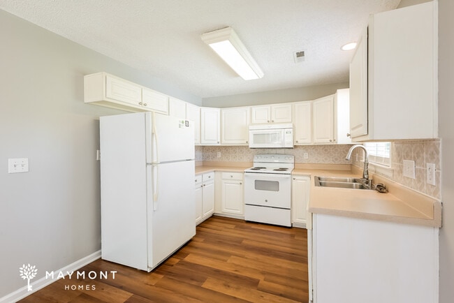 Building Photo - 202 Pheasant Ridge Dr