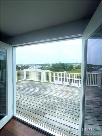 Foto del edificio - 20 Jackson Ave