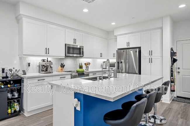 Foto del edificio - 8714 Aruba Ln