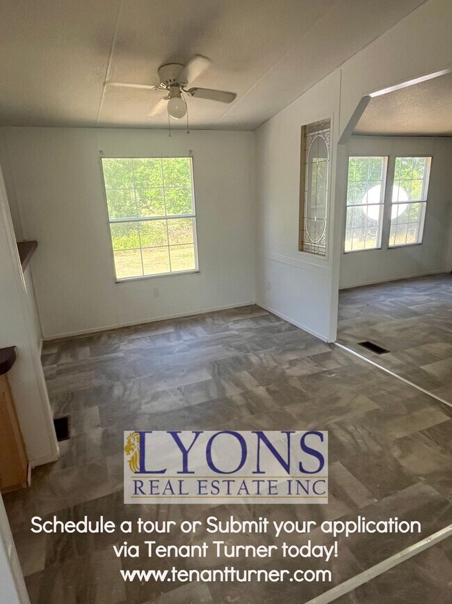 Foto del edificio - 4 bed 2 bath country living