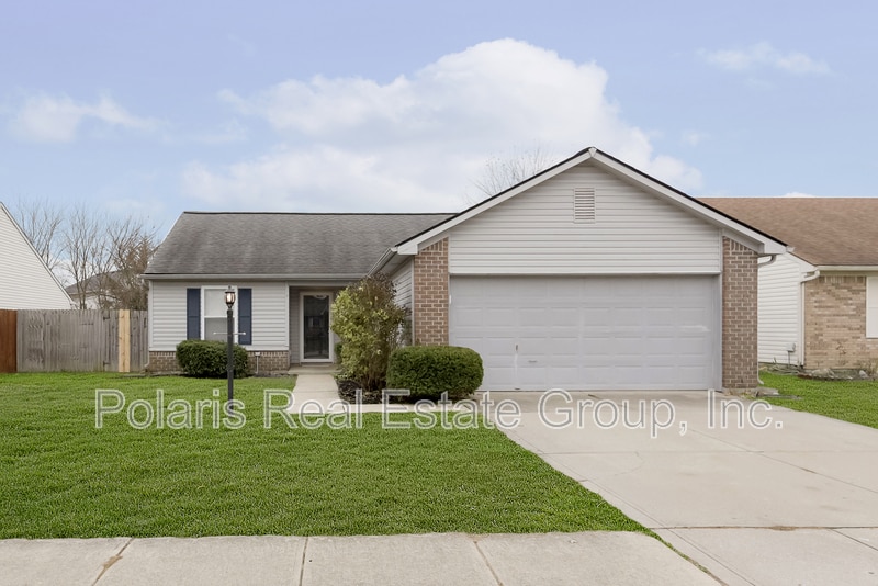 Foto principal - 109 E Flat Rock Dr