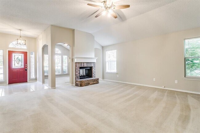 Foto del edificio - 1007 Tyler James Dr