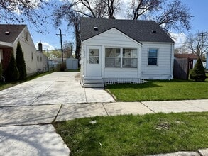 Building Photo - 18730 Meier St