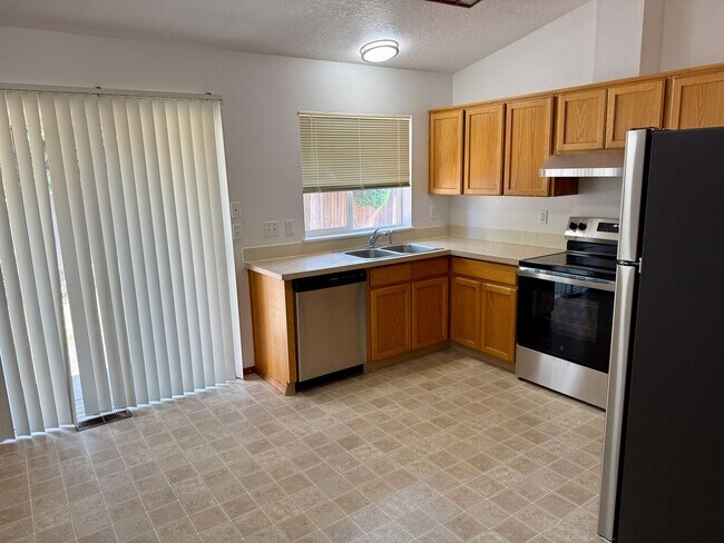 Foto del edificio - 9724 SE 43rd Ave