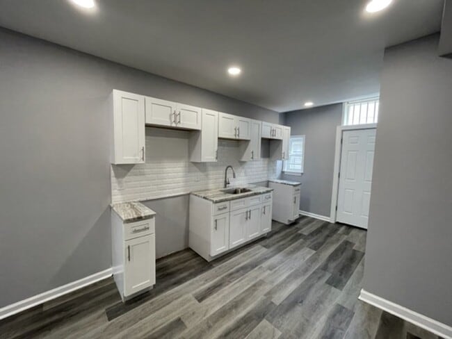 Building Photo - Anika Homes 3 Bedroom