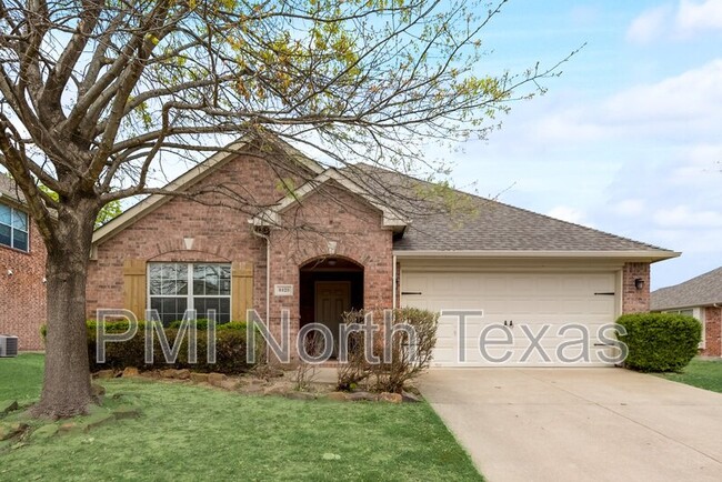 Building Photo - 8420 Sonnet Dr