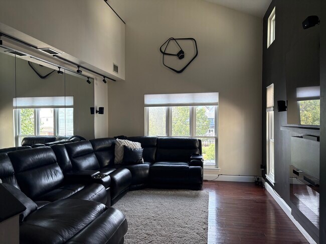 Living Room/Cathedral Ceilings - 27 Anchor St
