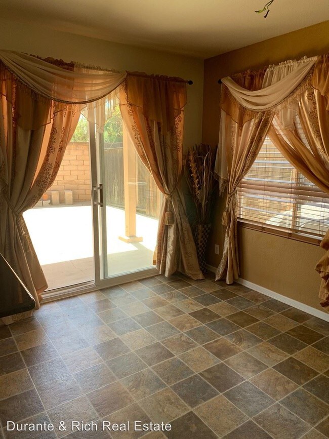 Foto del edificio - 4 br, 3 bath House - 2891 Oakwood Creek Way