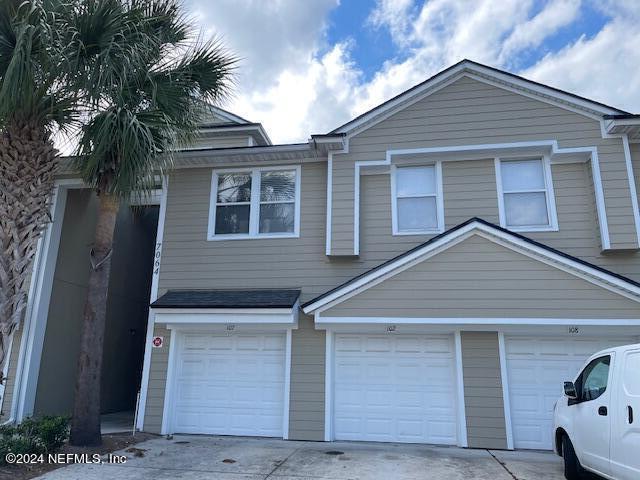 Foto principal - 7064 Deer Lodge Cir