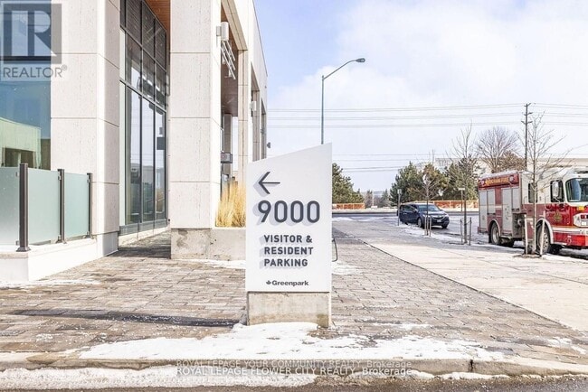 Photo du bâtiment - 9000-9000 Jane St